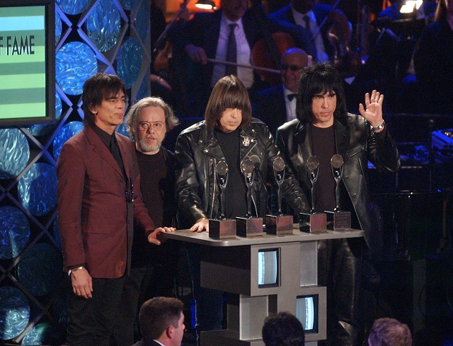 Dee Dee, Tommy, Johnny and Marky (from left) at Hall of Fame Induction ceremony, 2002.