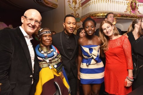 Legend with Belvedere Vodka president Charles Gibb, artist Esther Mahlangu, actress Lupita Nyong'o and (RED) CEO Deborah Dugan. Photo :Jared Siskin 