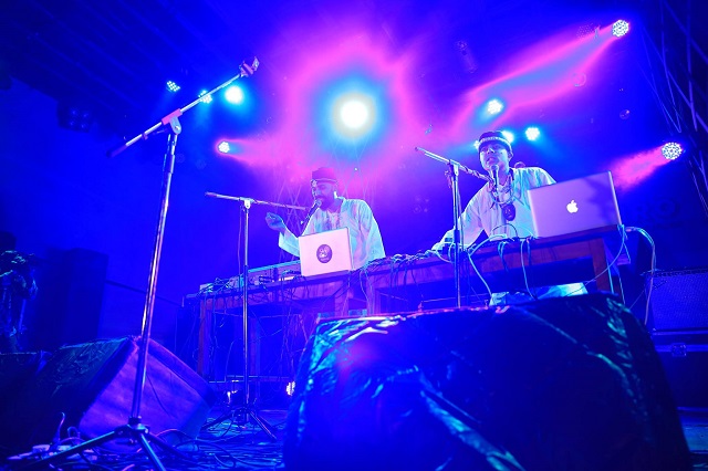 IJA's Ashhar Farooqui and Sahil Mendiratta live at Ziro Festival of Music 2016 in Arunachal Pradesh. Photo: Neha Dixit