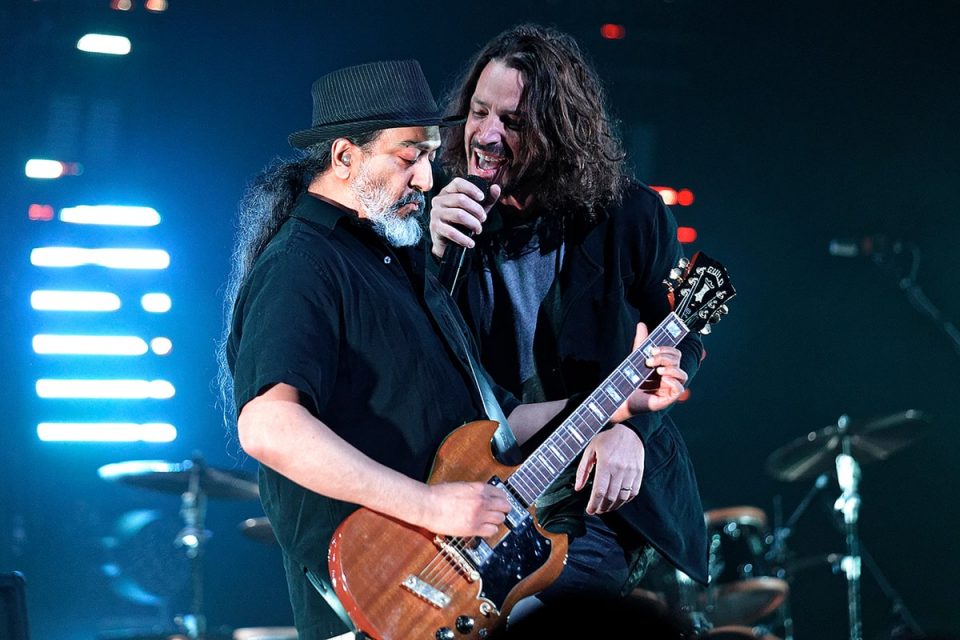 Cornell Sang With His Usual Visceral Power. Photo: Ken Settle