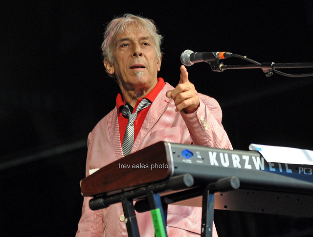 John Cale Talks Lou Reed and Remaking ‘Music for a New Society’