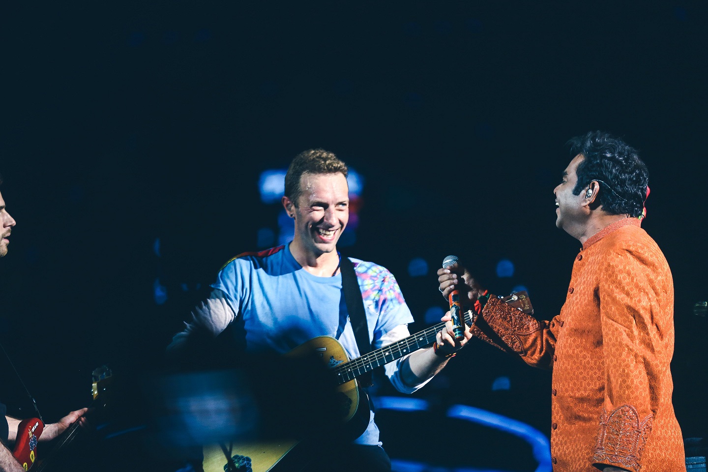 Coldplay joined A. R. Rahman for a touching acoustic rendition of India’s national song “Vande Mataram." Photo: Courtesy of Global Citizen India