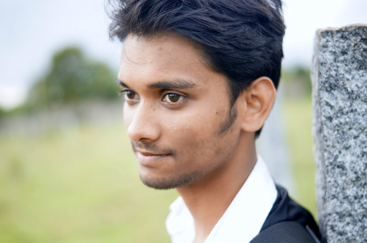 Blushing Satellite Prep for New Album