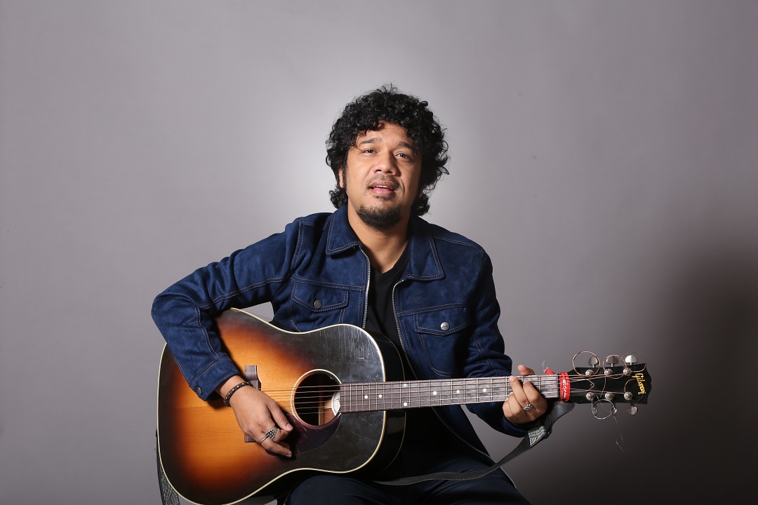 Papon on Sexual Assault Accusation: ‘Faulty Camera Angles and Accidental Move’