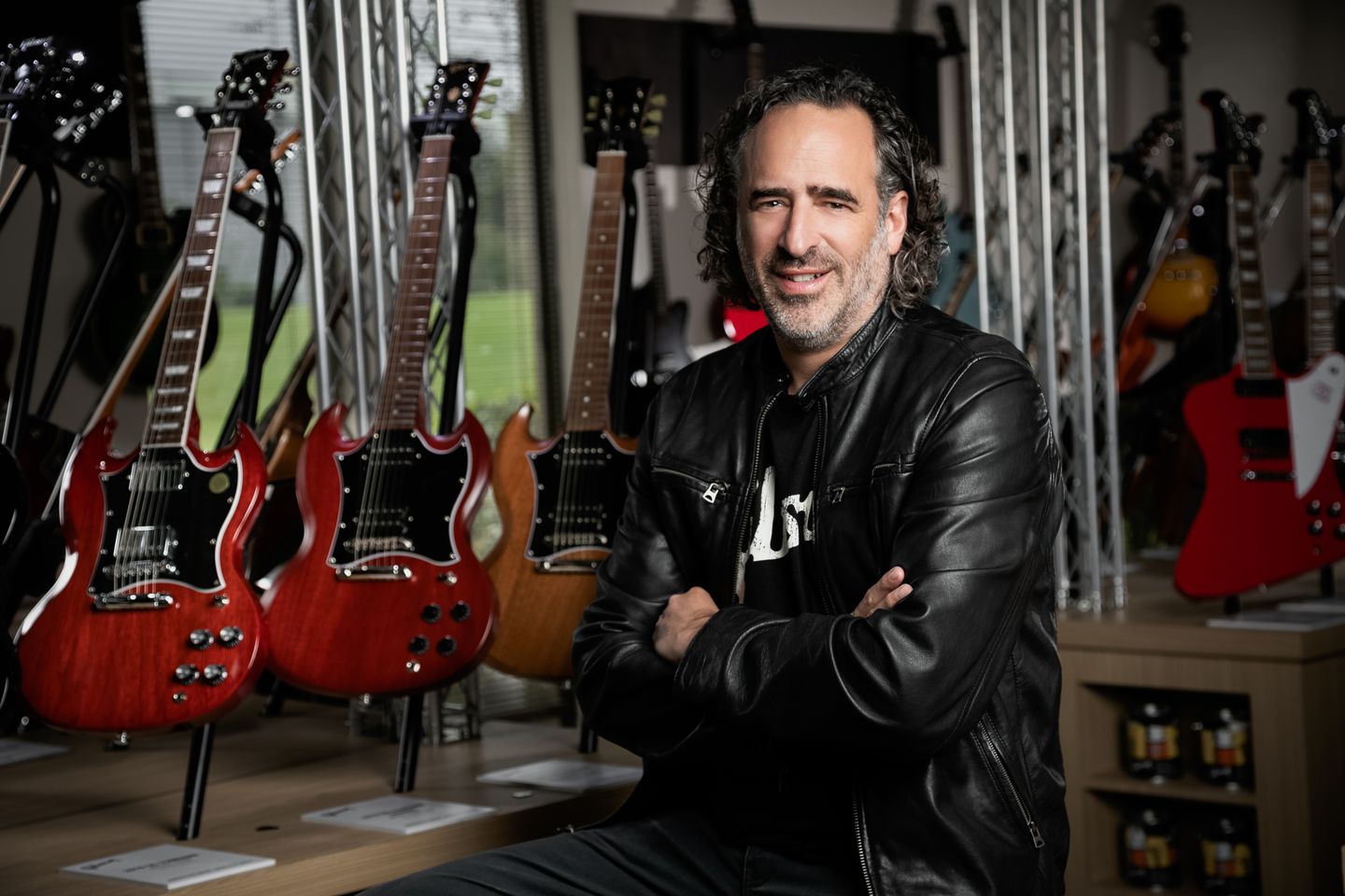 Gibson Picks a New CEO to Steer It Out of the Blues