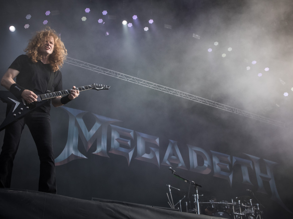 Dave Mustaine’s Daughter Joins Megadeth for Epic ‘À Tout le Monde’