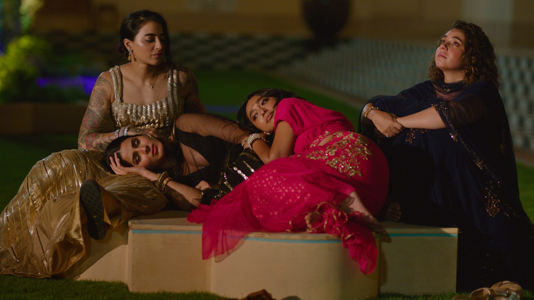 Bani J as Umang, Kirti Kulhari as Anjana, Sayani Gupta as Damini and Maanvi...