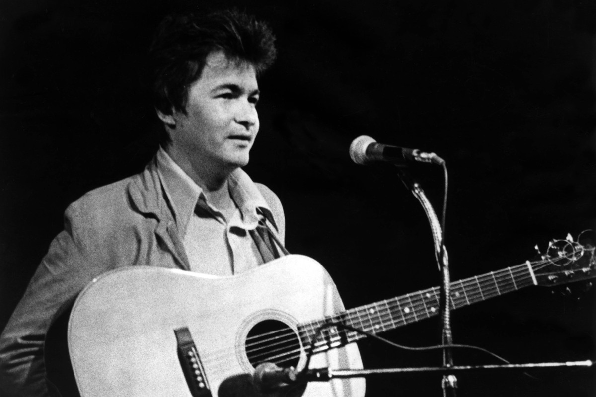 John Prine One Of America S Greatest Songwriters Dead At 73