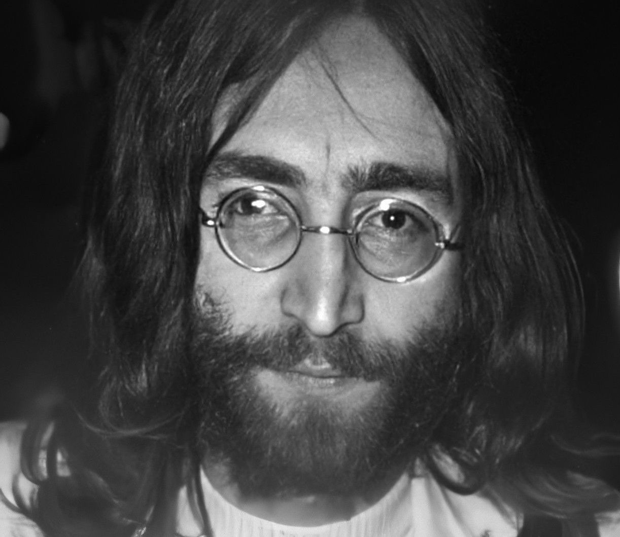 John Lennon 1969 Cropped E1602223744799 