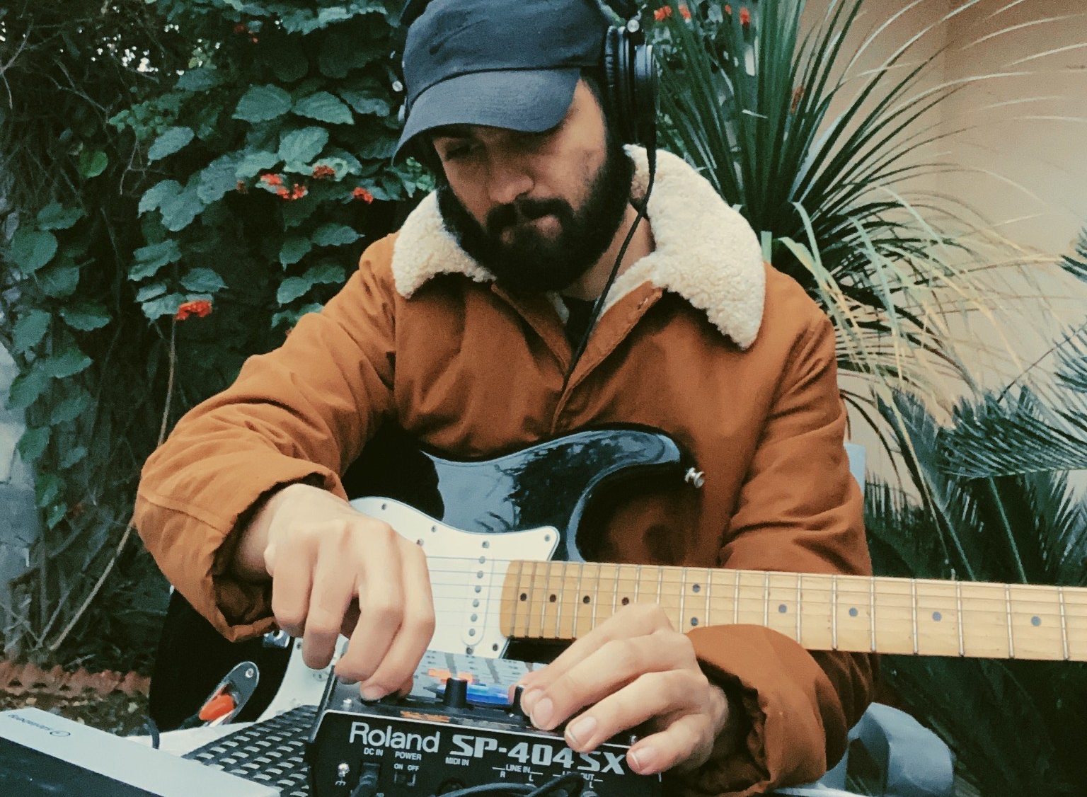 Guitarist-Producer Raj Drops Meditative Lo-Fi Debut EP ‘Safe Space’