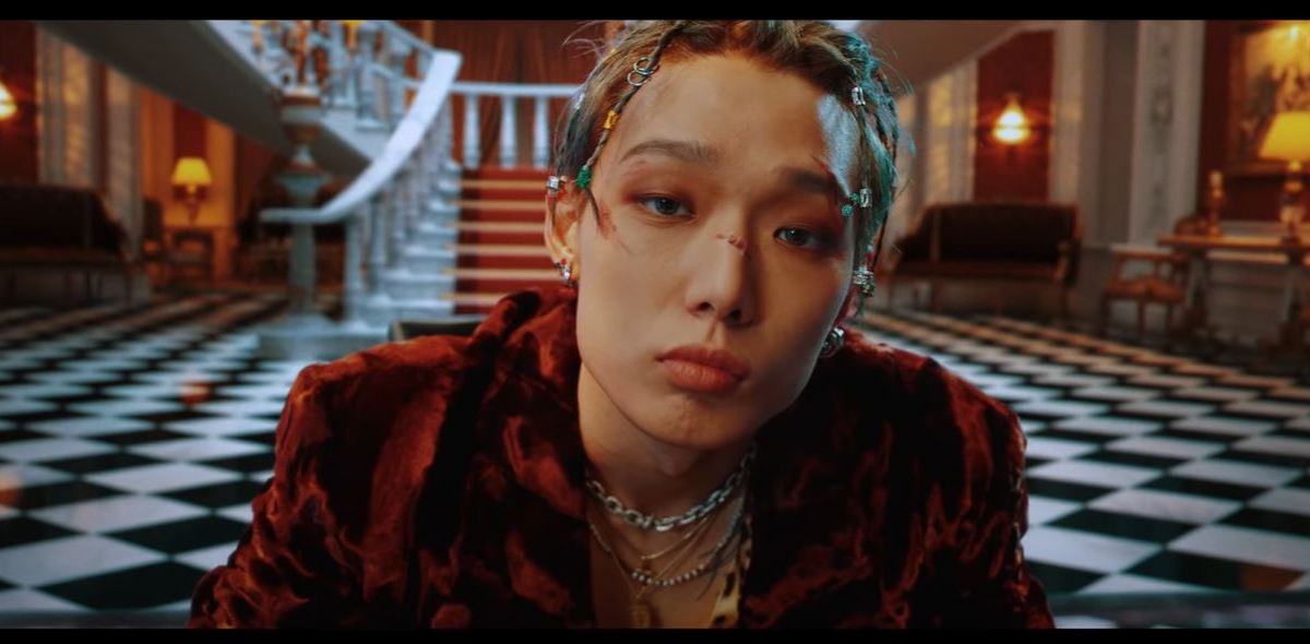 iKON's Bobby Announces Marriage and Fiancé’s Pregnancy