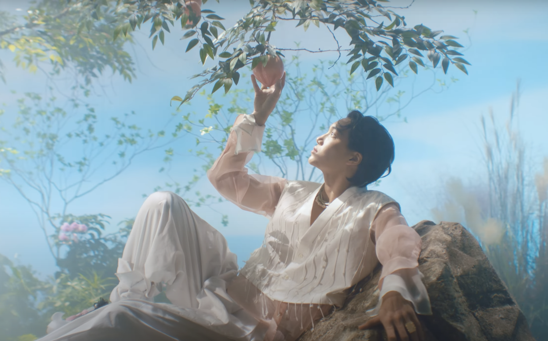 EXO's Kai gives taste of his second solo 'Peaches' - The Korea Times