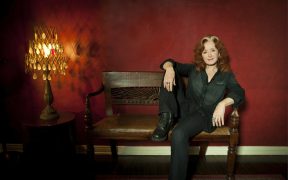 Bonnie Raitt