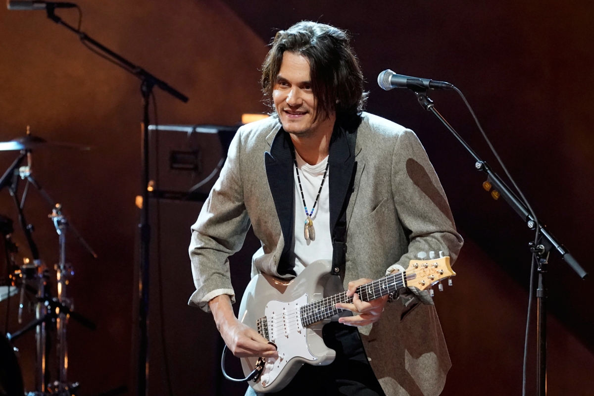 John Mayer Pulls Out of Dead & Company’s Mexico Shows After Covid-19 Diagnosis thumbnail