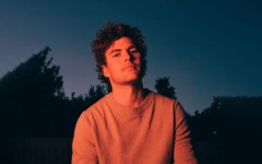 singer-songwriter Vance Joy