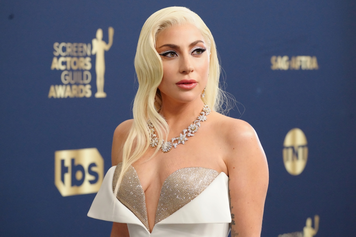 Lady Gaga to Host Elton John’s Oscar Party With Billy Porter, Eric McCormack