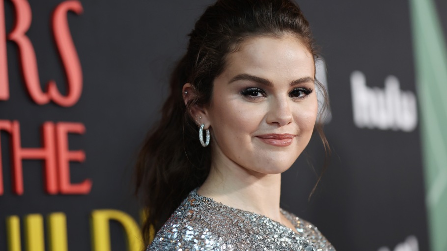 Selena Gomez Opens Up About Struggles With Mental Health in Trailer for ‘My Mind & Me’ Doc: ‘I’m Grateful to Be Alive’