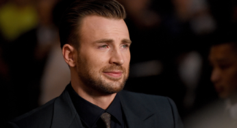 Chris Evans Named ‘Sexiest Man Alive,’ Reminds America to ’Go Vote Tomorrow‘