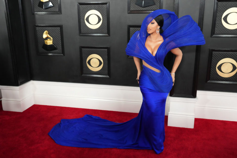 Rapper Cardi B attends the Grammy Awards in 2023 in Los Angeles in a Gaurav Gupta work on the red carpet