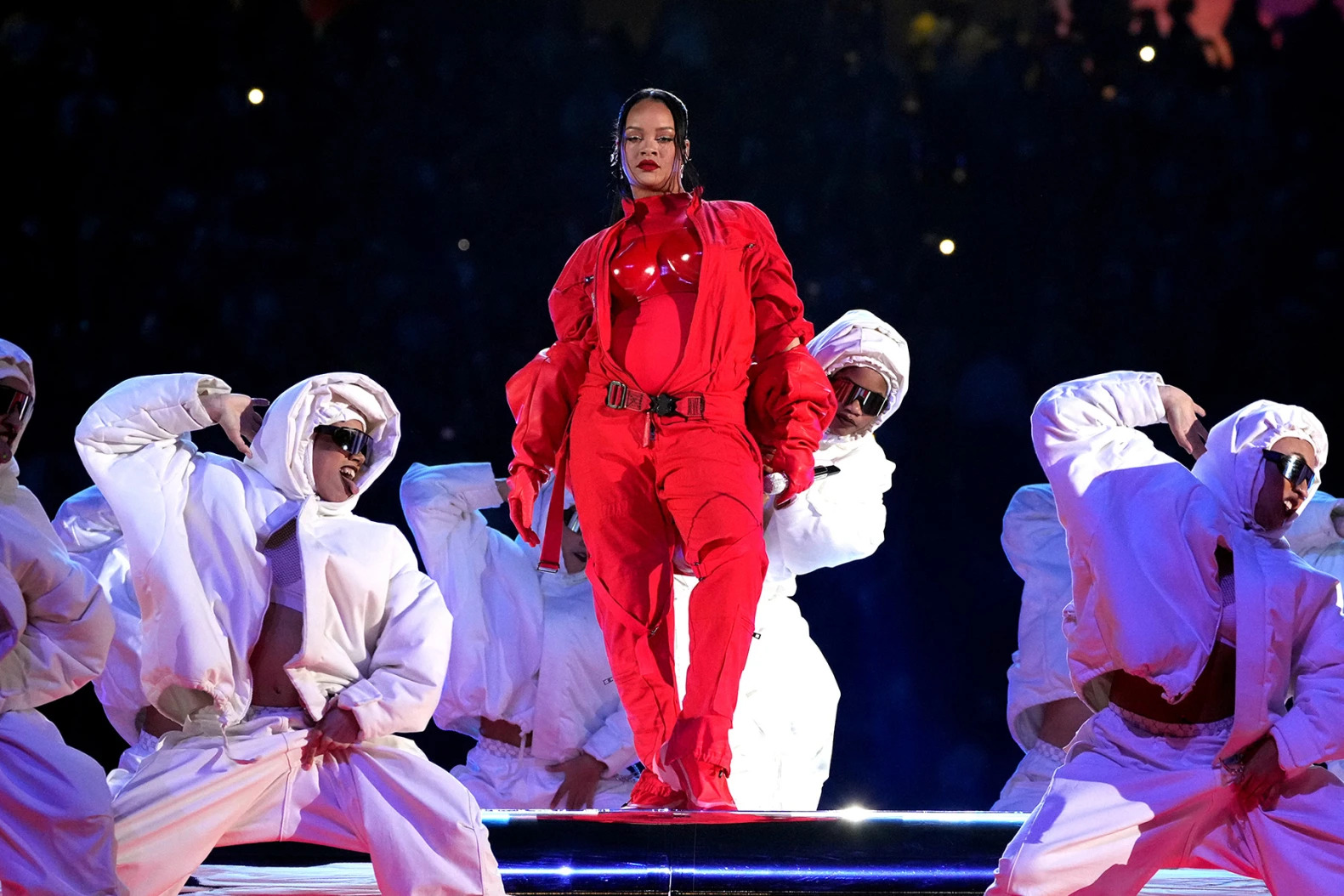 Was Rihanna’s Halftime Performance Classic or Low-Energy?