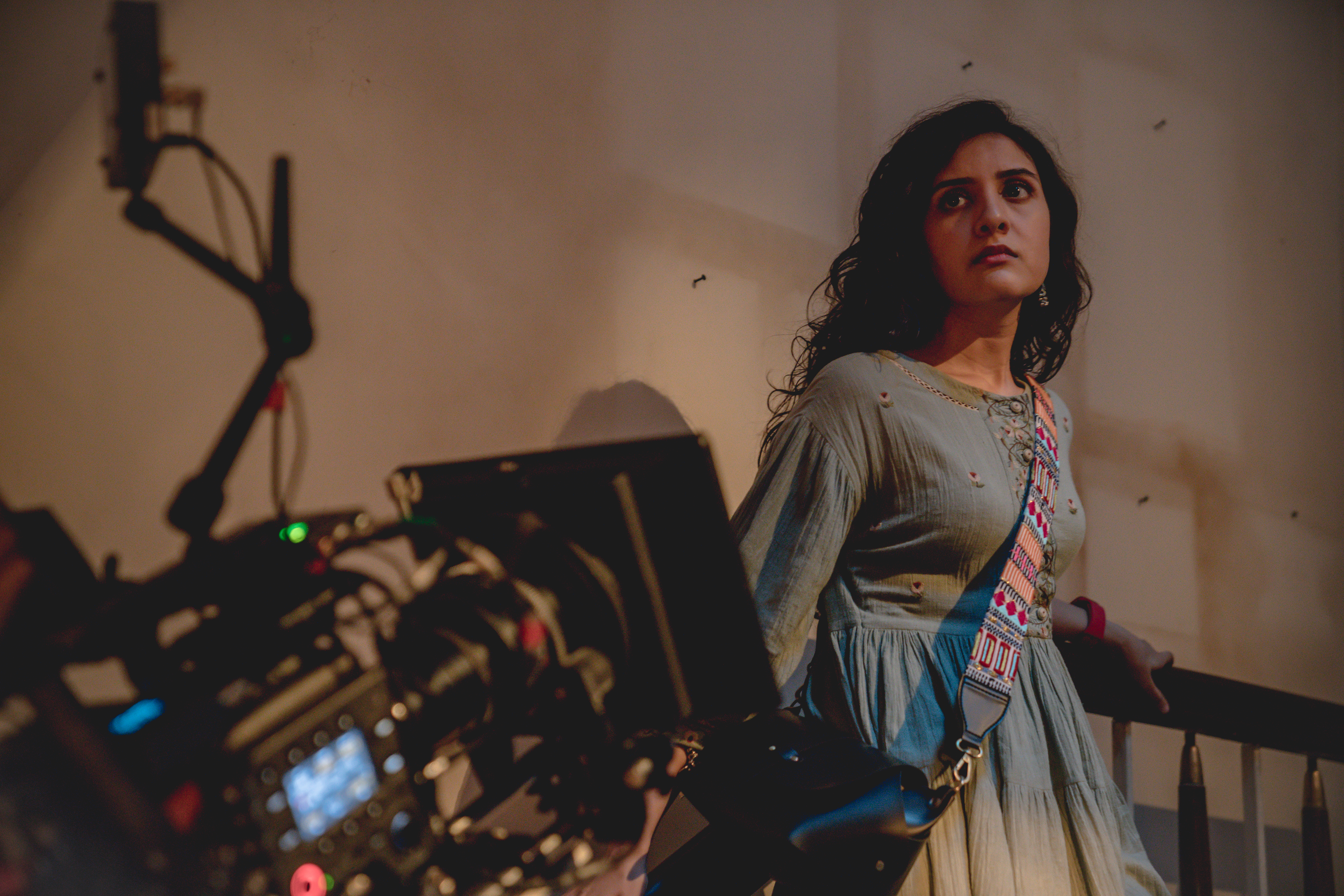 Singer-Songwriter Utsavi Jha Opens Up About Her Film Debut In ‘Gulmohar’