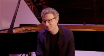 Composer Nicholas Britell Breaks Down Those Chilling Sounds From the Musical World of ‘Succession’