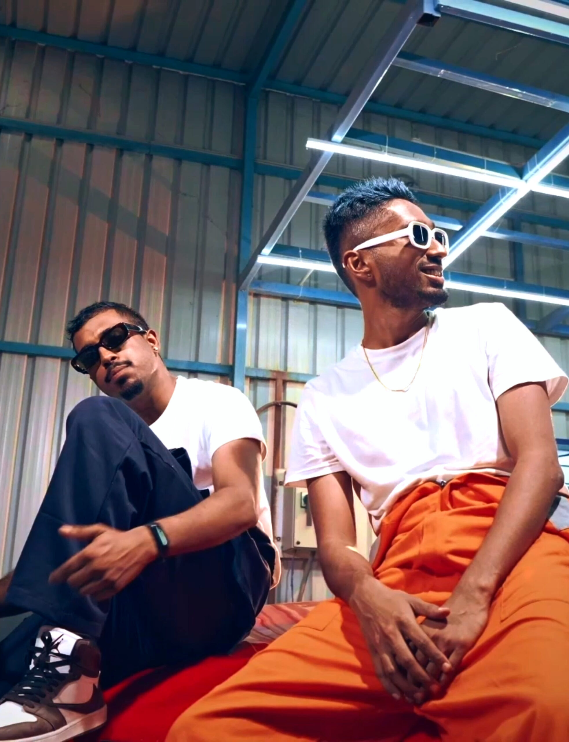 Hip-Hop Duo Shaq-T and Dasa Rev Up and Party Down in ‘Throw It’ Video