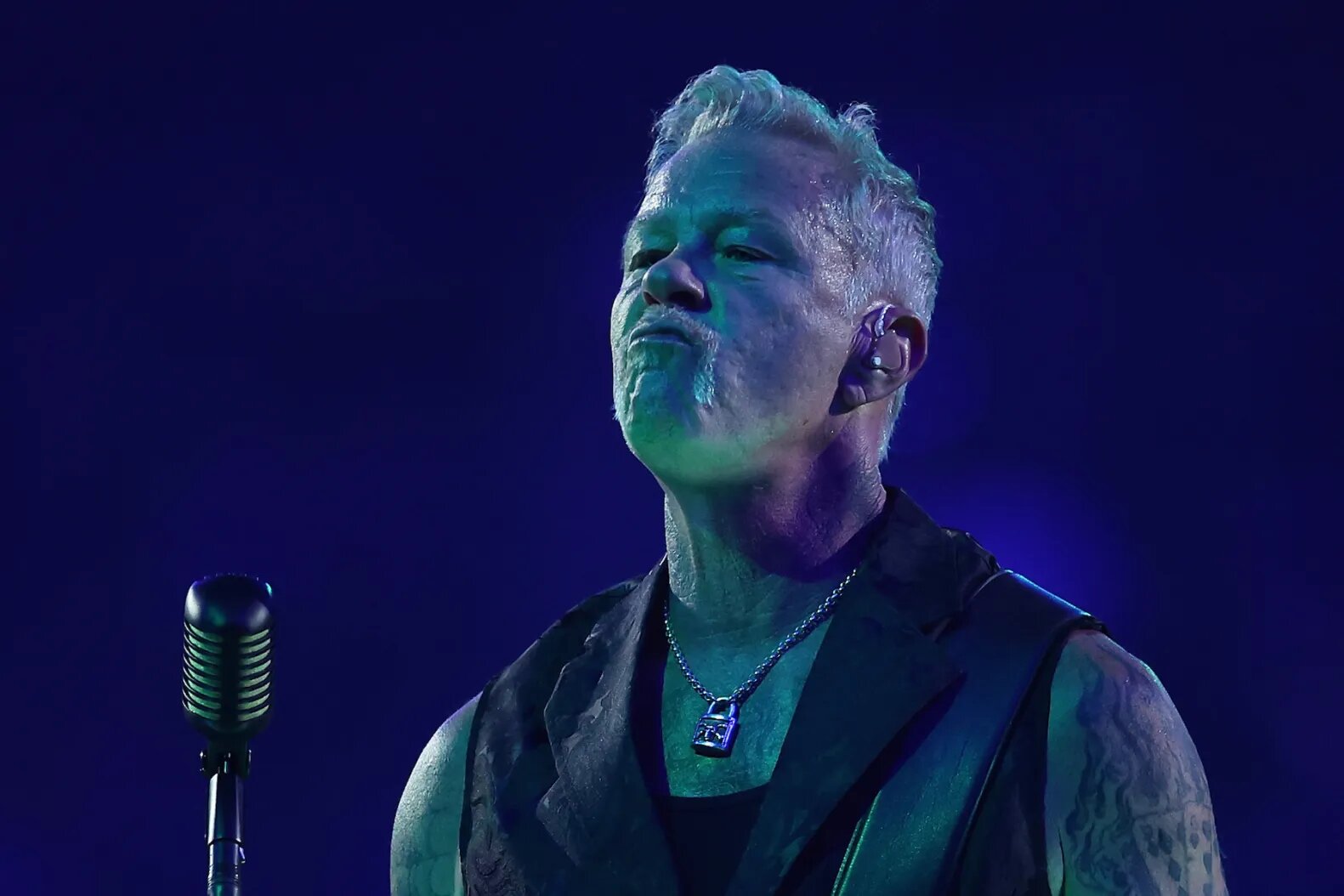 Metallica Postpone Arizona Show as ‘COVID Has Caught Up With’ James Hetfield