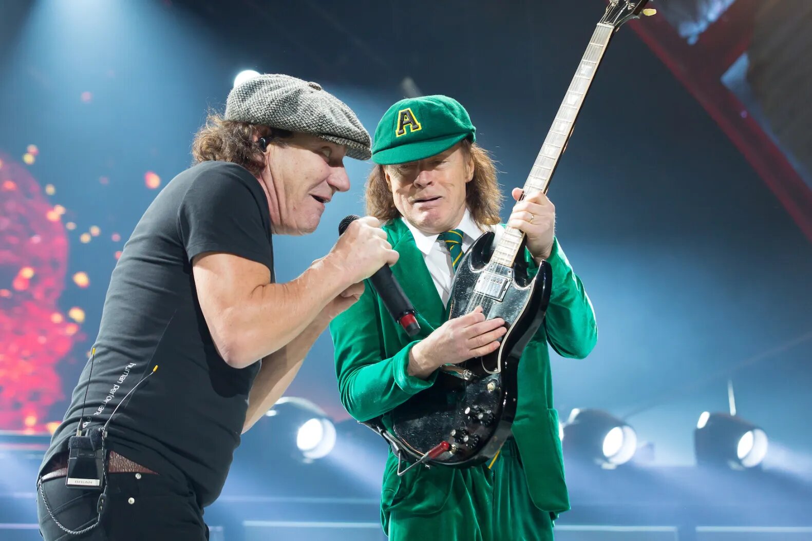 AC/DC Reveal Retired Bassist Cliff Williams Will Return for Power Trip Fest