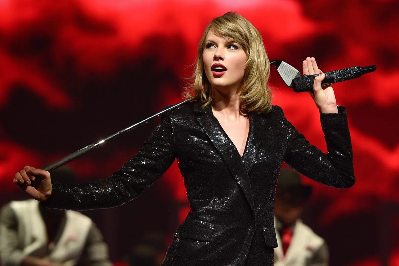 Taylor Swift’s Version of ‘1989’ Is Finally Here