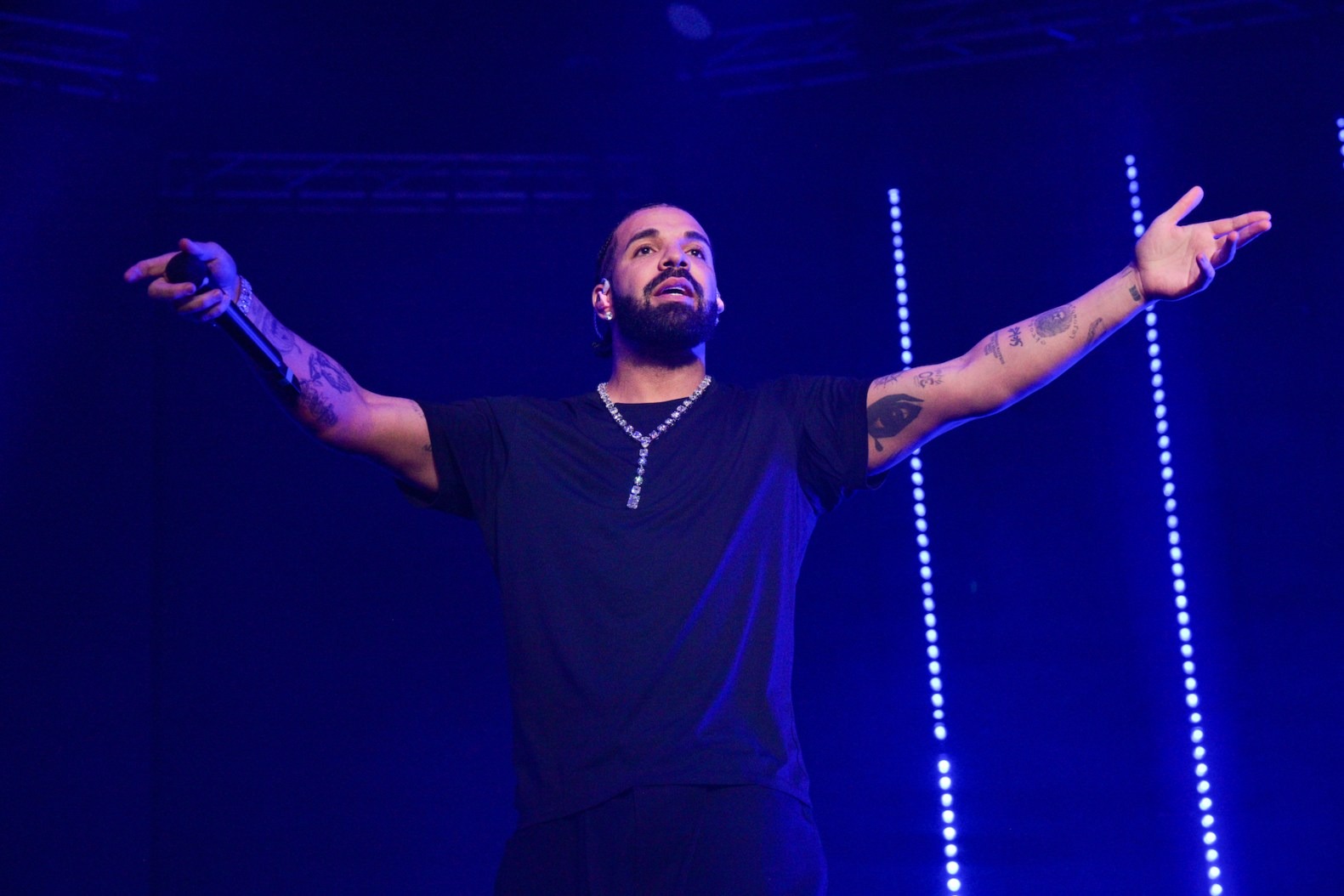 Drake to Drop ‘Scary Hours 3’ at Midnight