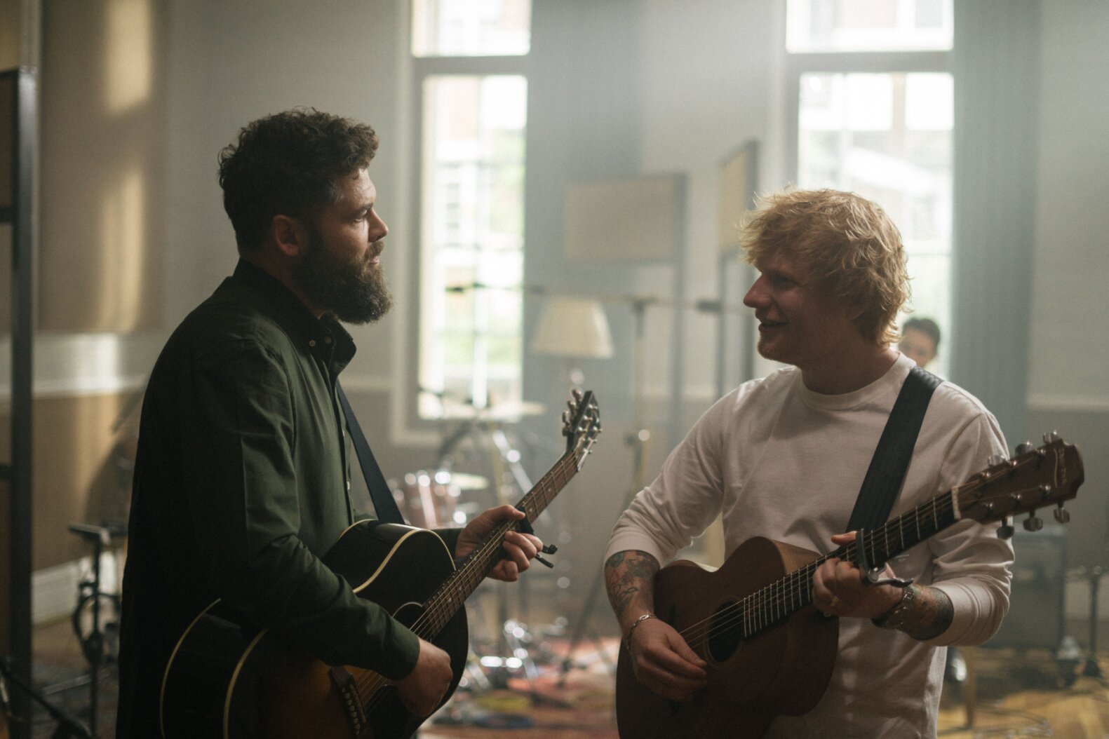 Ed Sheeran Helps Passenger Celebrate 10th Anniversary of Hit ‘Let Her Go’