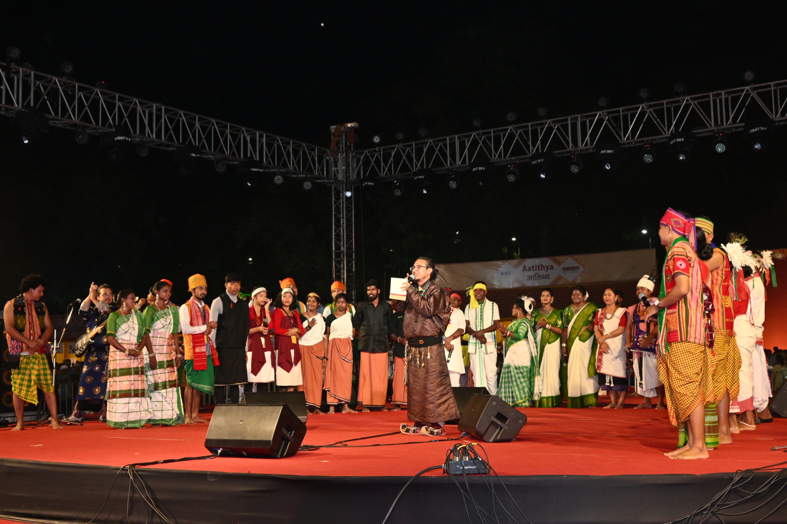 Rhythms Of The Earth and Dashugs Made Tribal Folk Rule at Samvaad 2023 in Jamshedpur