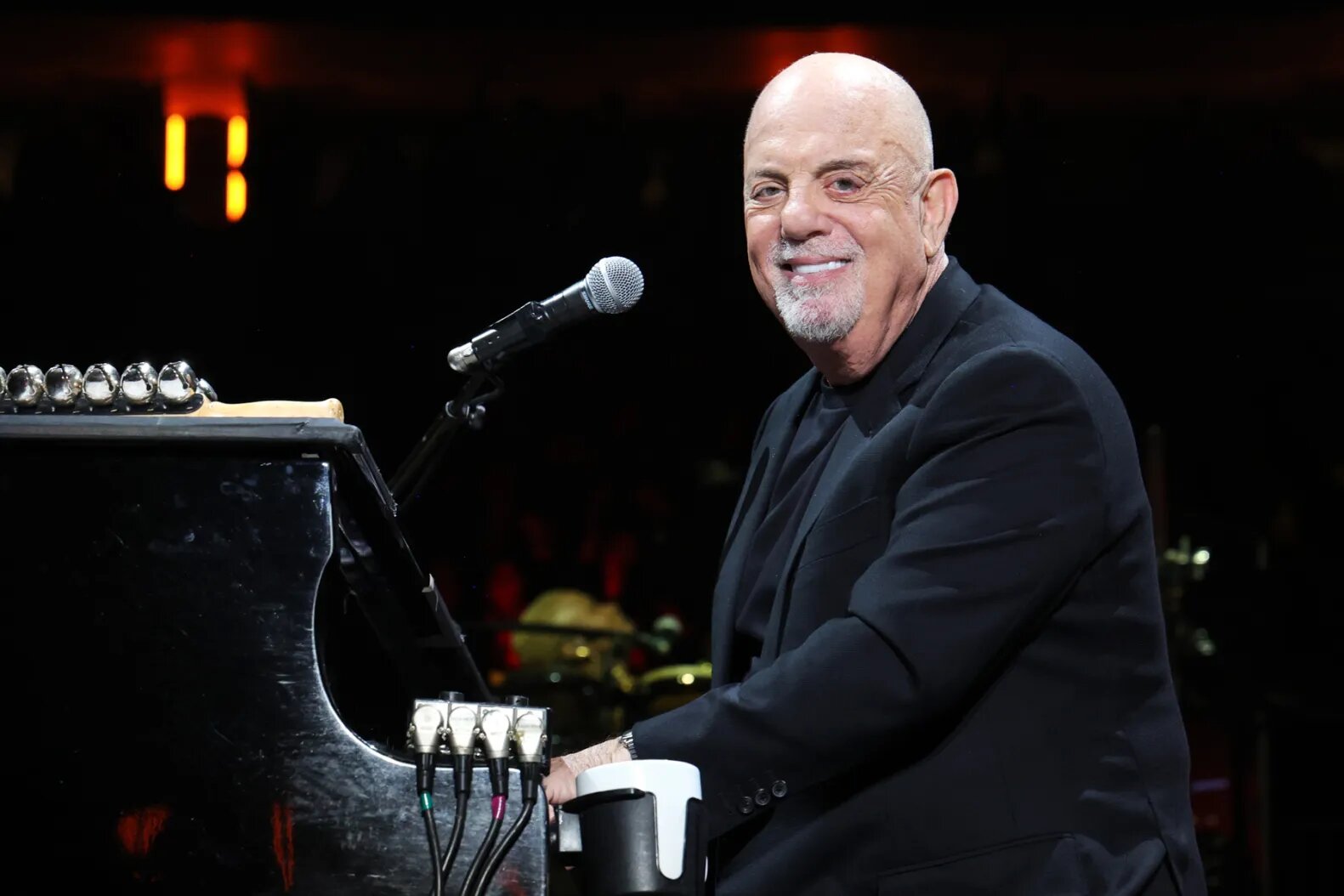 Billy Joel Announces ‘Turn The Lights Back On,’ First Single in 17 Years