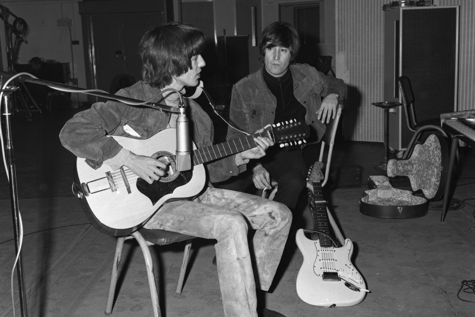 John Lennon’s ‘Help!’ Guitar Headed to Auction After Spending the Last 50 Years in an Attic