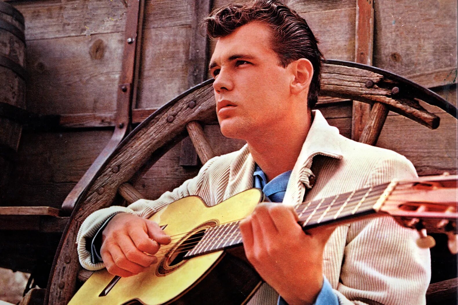 Duane Eddy, King of the Twangy Guitar, Dead at 86