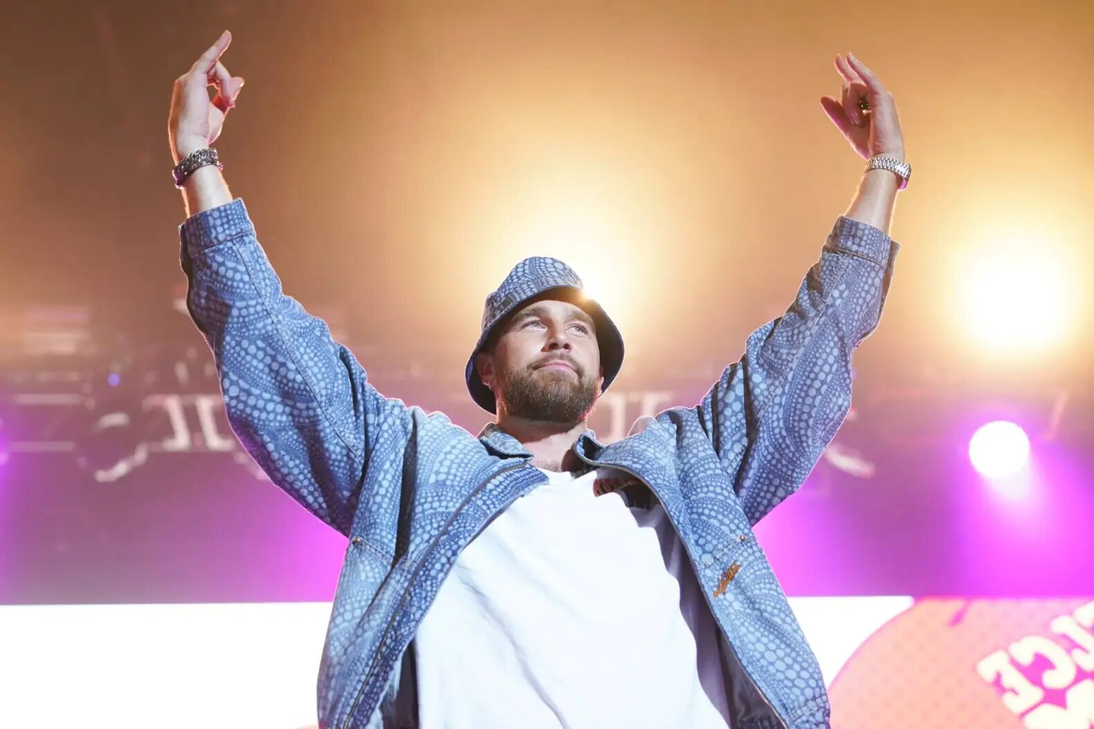 Travis Kelce Declares ‘The Tortured Poets Department’ Favorite Album of the Year