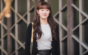 Lee Sung-kyung in a scene still from 'Shooting Stars'