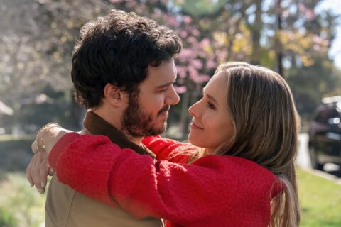 Adam Brody as Noah, Kristen Bell as Joanne in Nobody Wants This