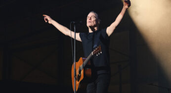 COVER STORY: Bryan Adams Feels the Love in India