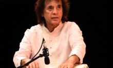 Zakir Hussain playing tabla