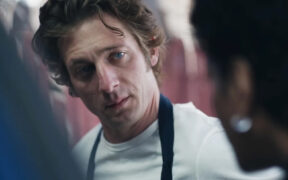 Jeremy Allen White in The Bear