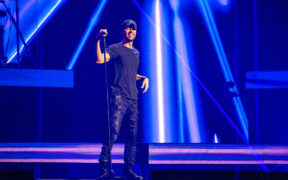 Enrique Iglesias India Mumbai October 2025