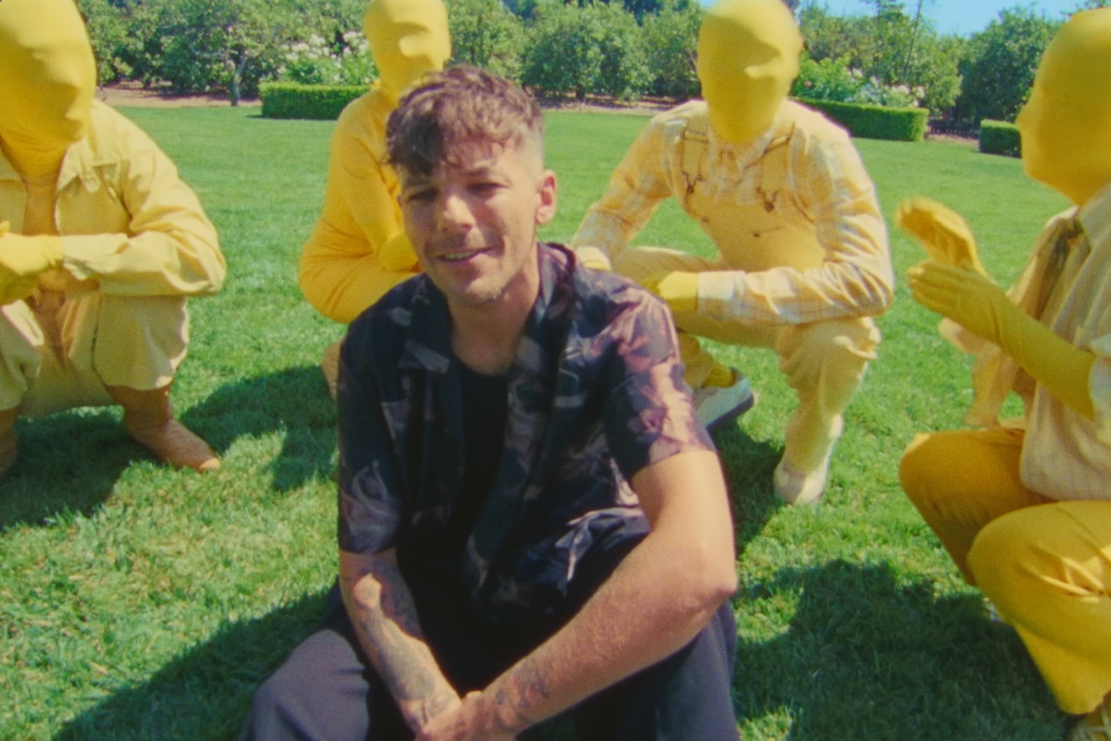 Louis Tomlinson in "Lemonade"