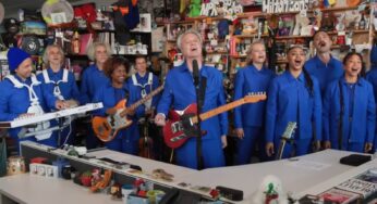 David Byrne and His Blue-Clad Band Tear Through Talking Heads Classics During ‘Tiny Desk’ Concert