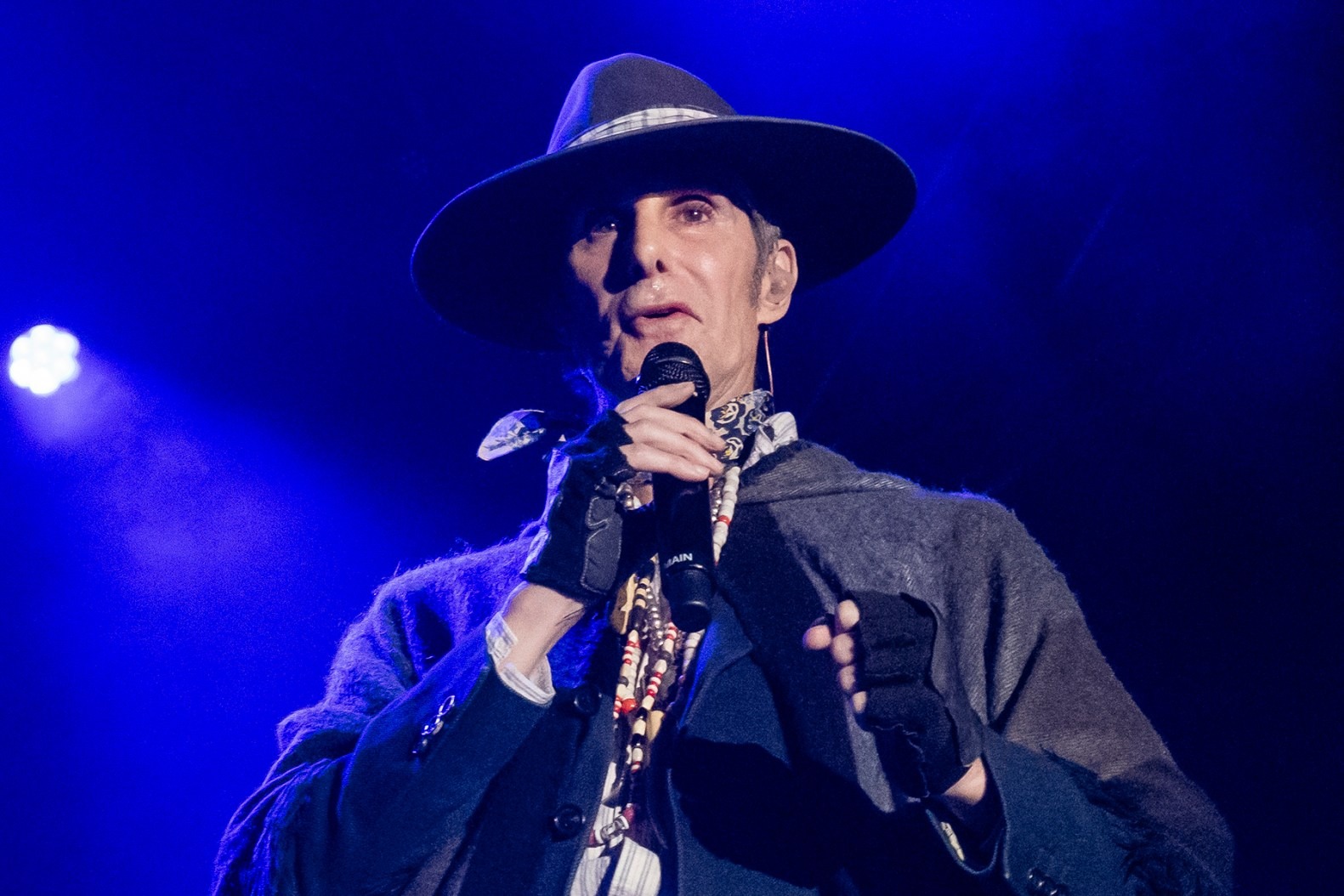 Perry Farrell Apologizes to Jane’s Addiction Bandmates and Fans Over Onstage Fight