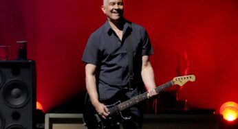 Foo Fighters’ Pat Smear Is the Latest Rocker to Suffer a ‘Bizarre Gardening Accident’