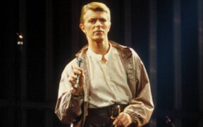 David Bowie performing during the ‘Low’/‘Heroes’ world tour